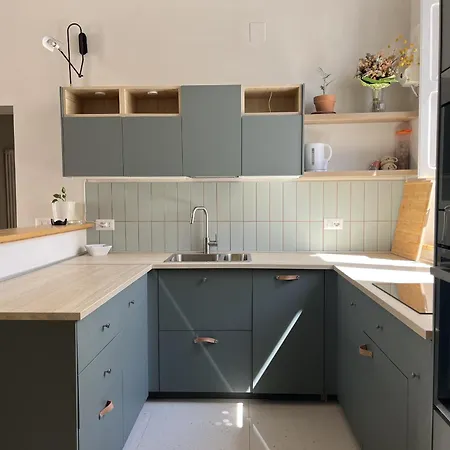 Palazzo Saraceno Charming Apartamento *