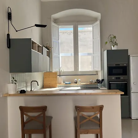 Palazzo Saraceno Charming Apartamento